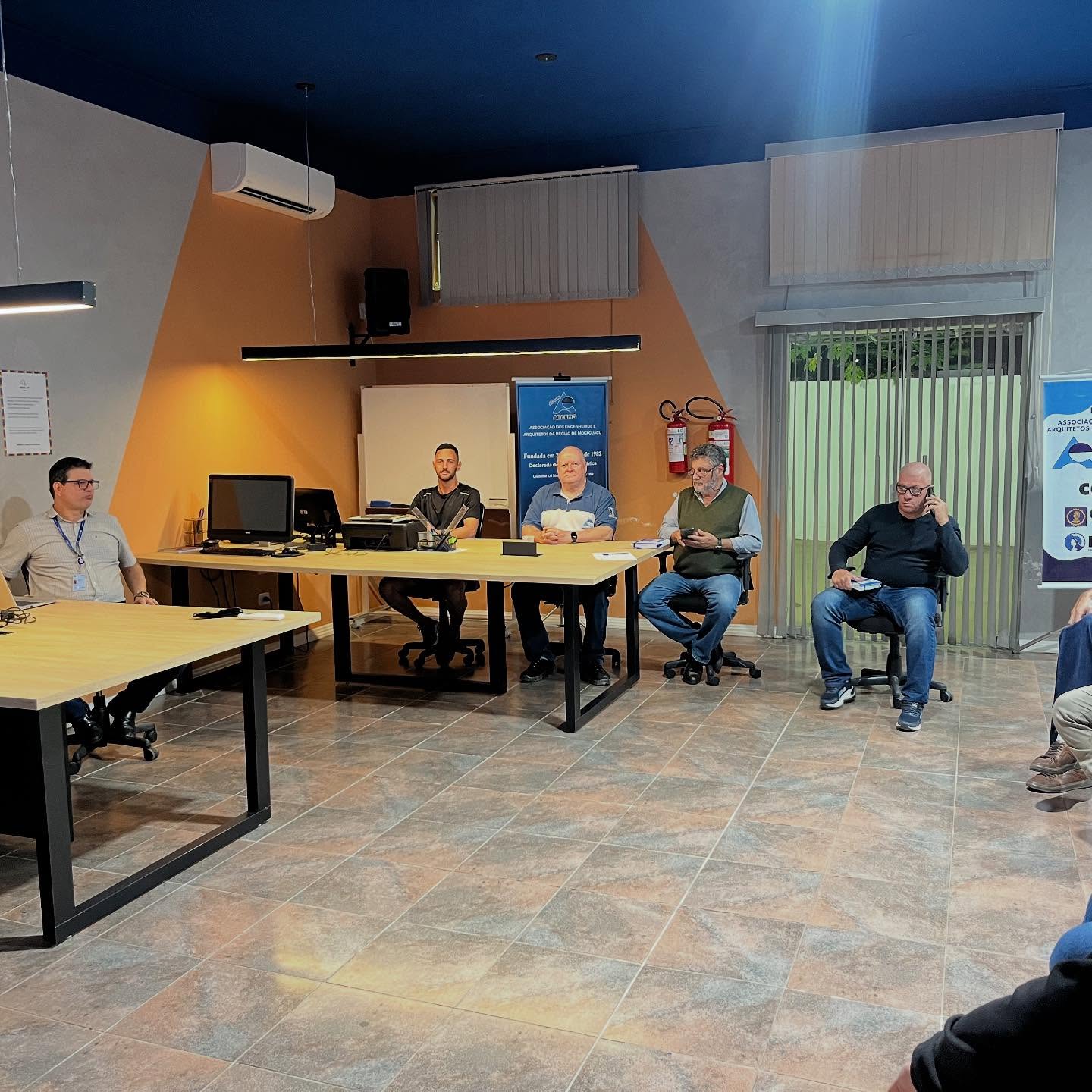 2-AEARMG-9329423423423