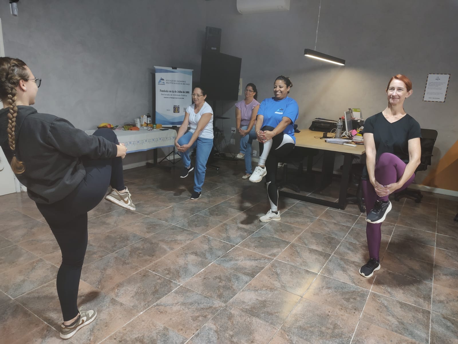 4-AEARMG-0099543985441