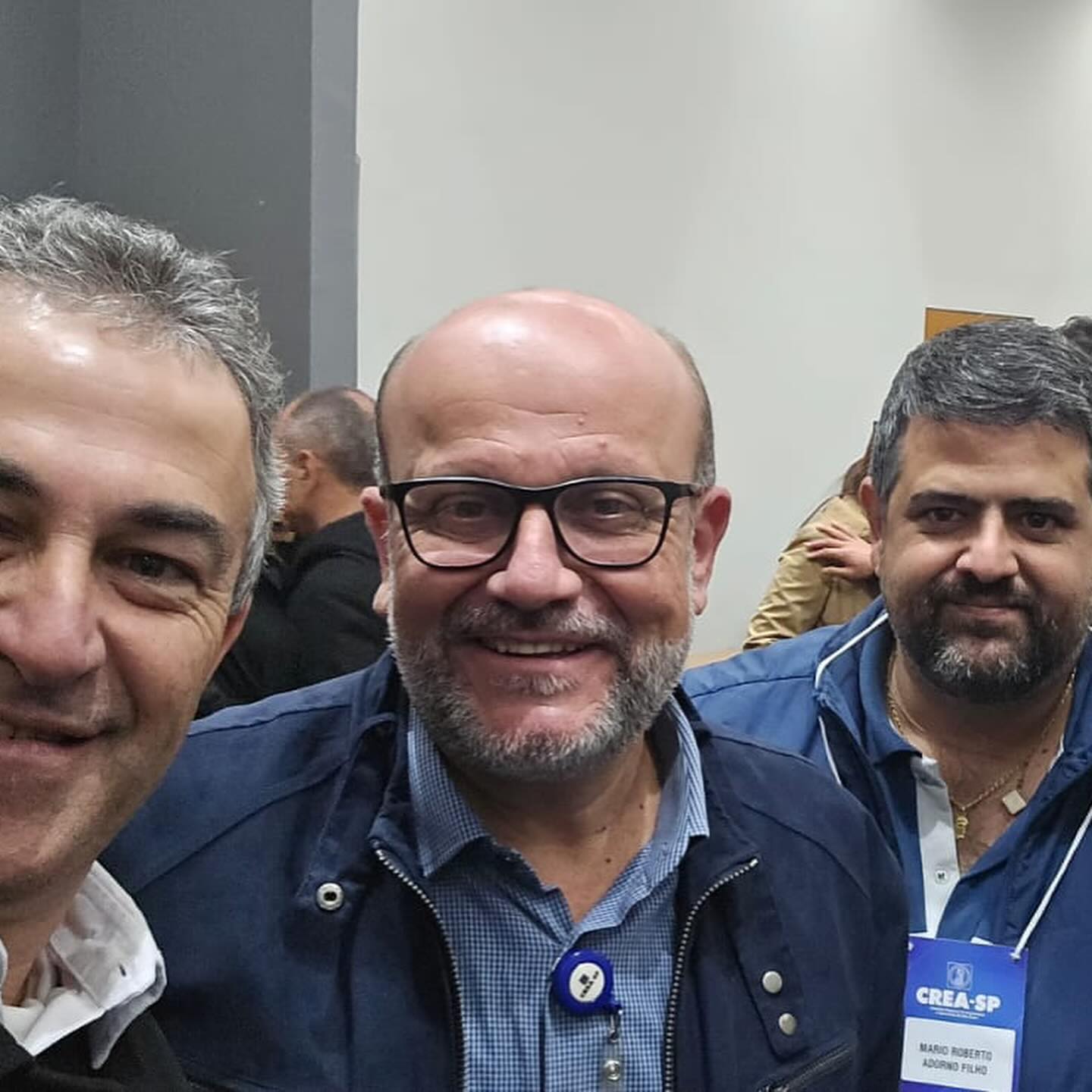 4-AEARMG-9932848324525245