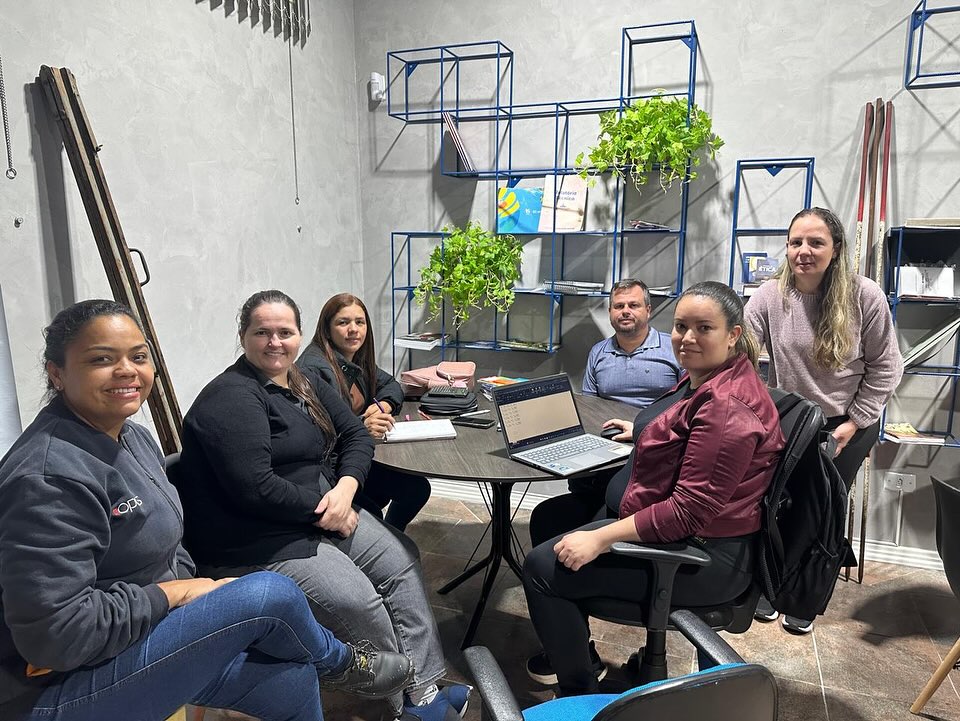 4-AEARMG-99342424324