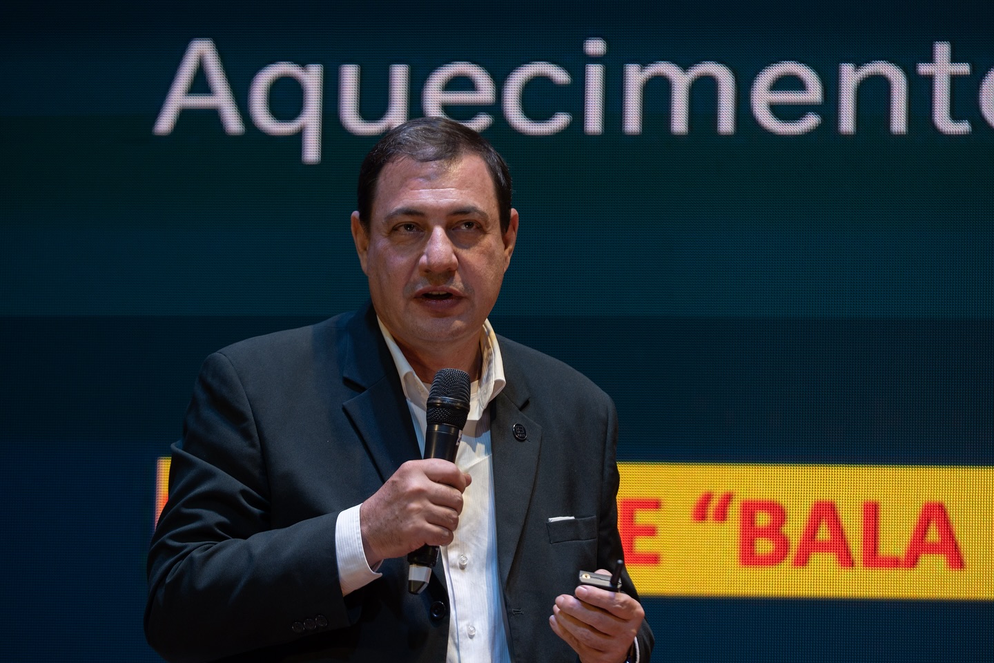 10-repost-crea-sp-942384732747432743242234