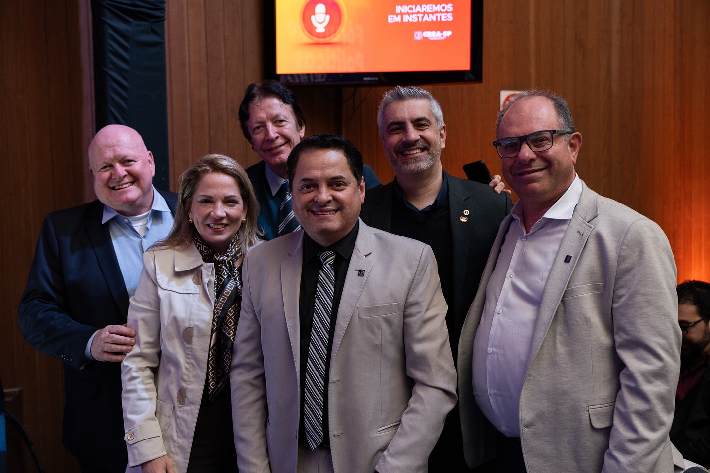 12-repost-crea-sp-942384732747432743242234