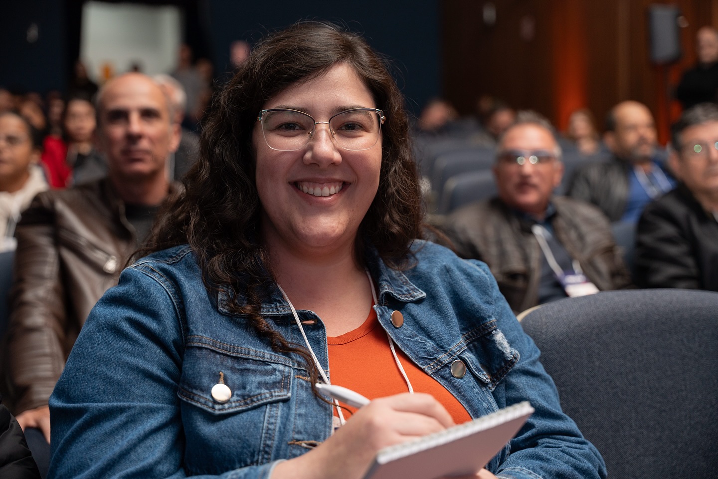 16-repost-crea-sp-94538354858348435545453