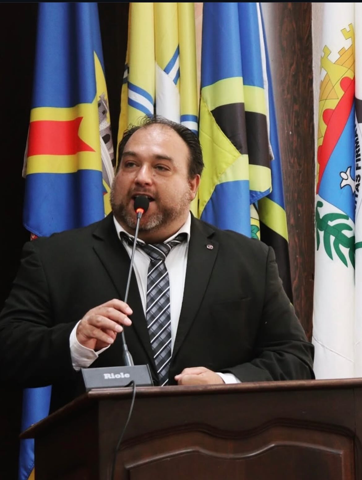 2-AEARMG-032409923492402340