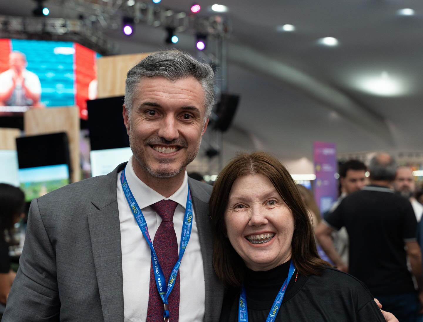 3-repost-creasp-94093543050435435343425230000