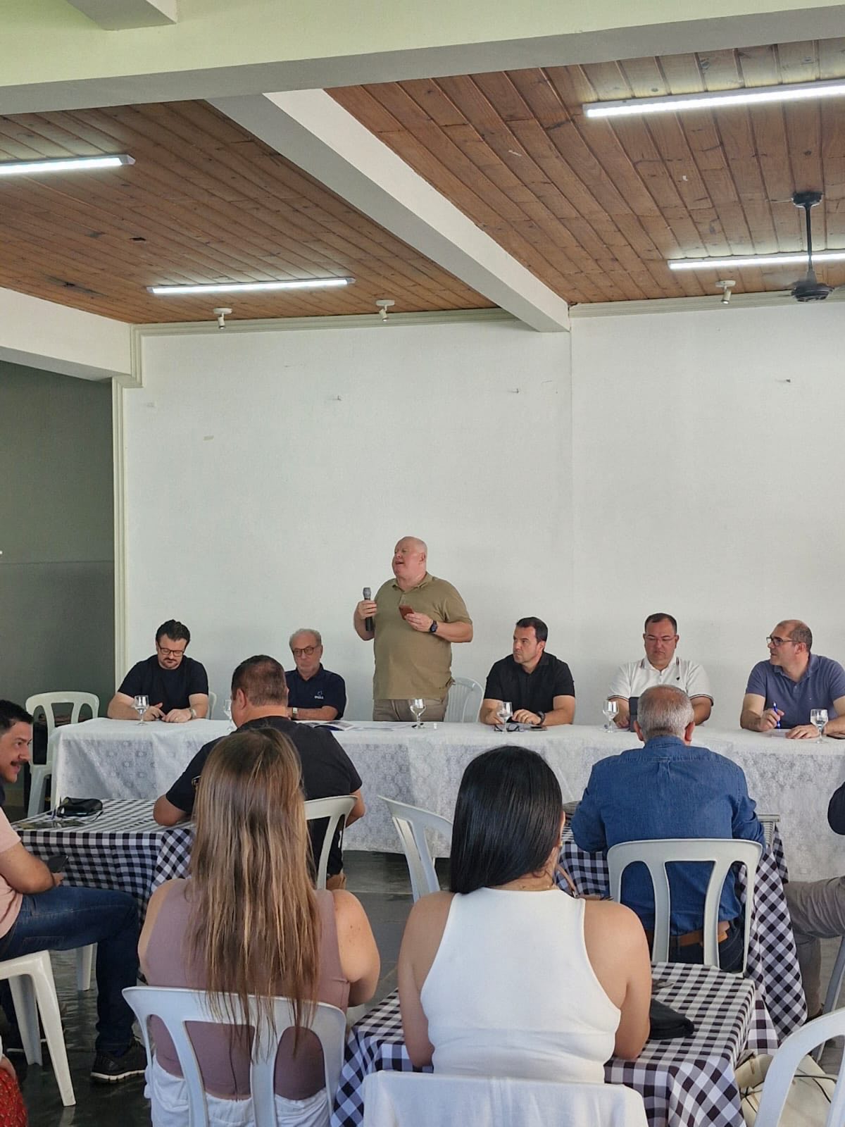 3-AEARMG-94359859834534959