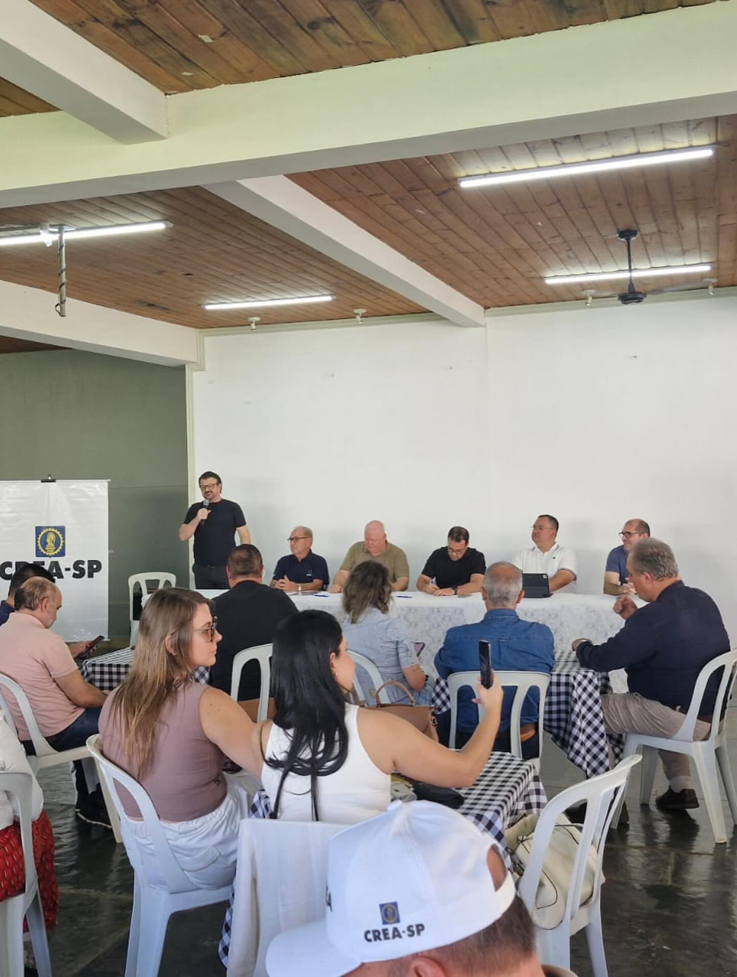 8-AEARMG-94359859834534959